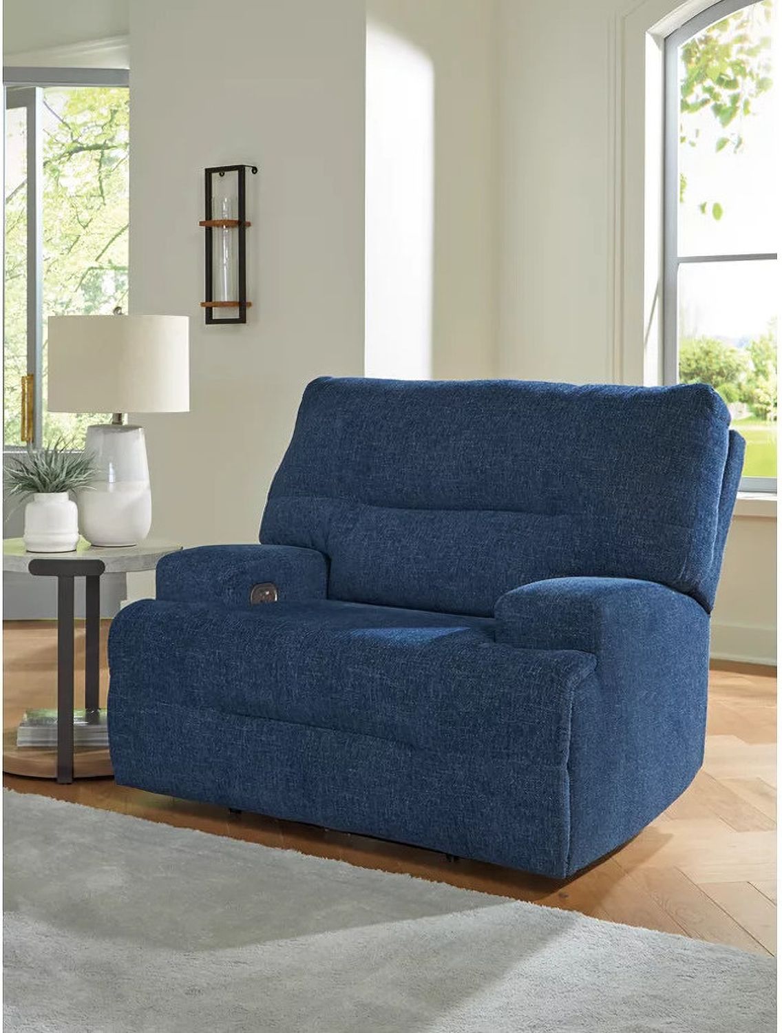 Acklen Place 7-Piece Power Reclining Sectional In Navy 93607S8