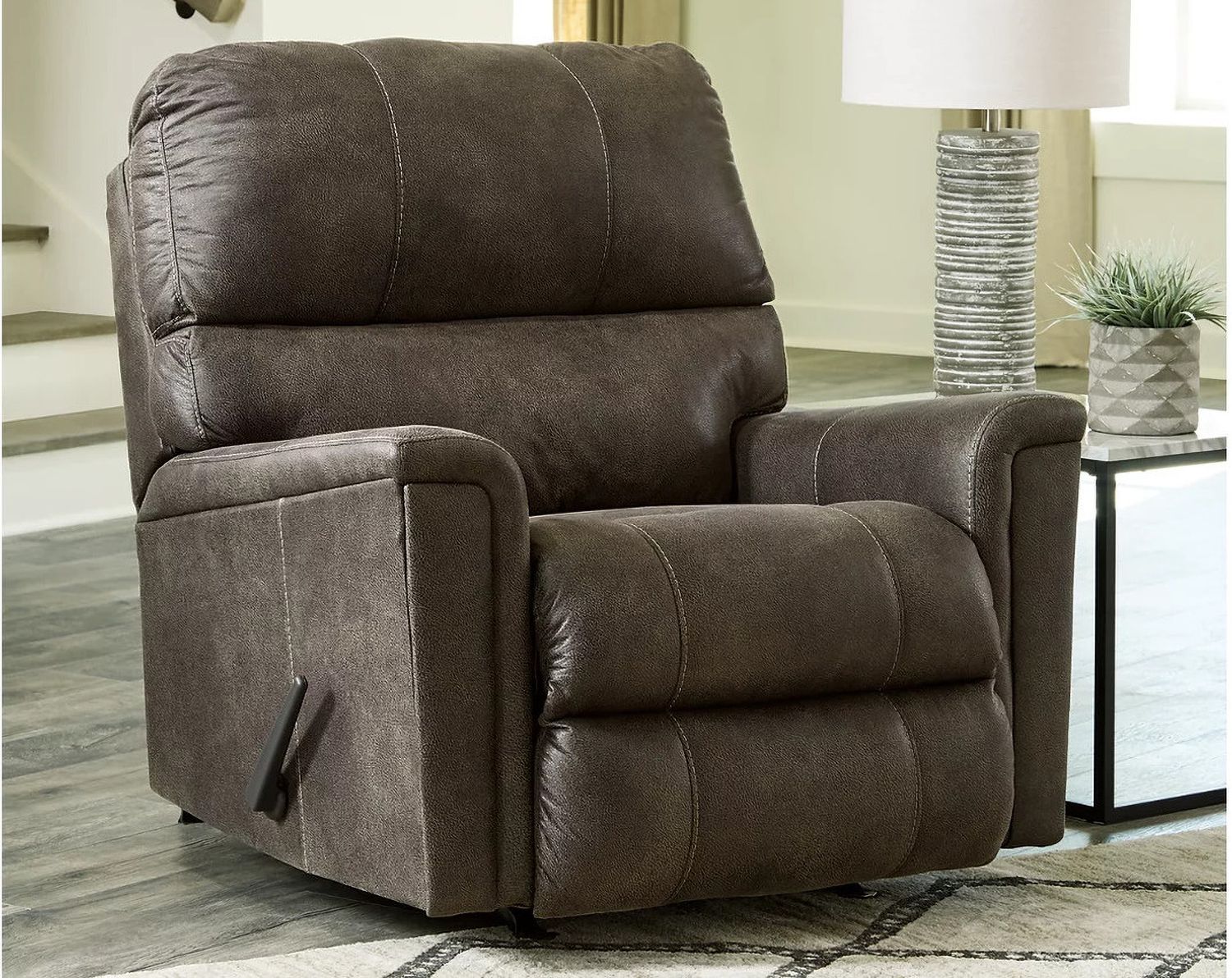 Navi Living Room Set In Smoke 94002U1