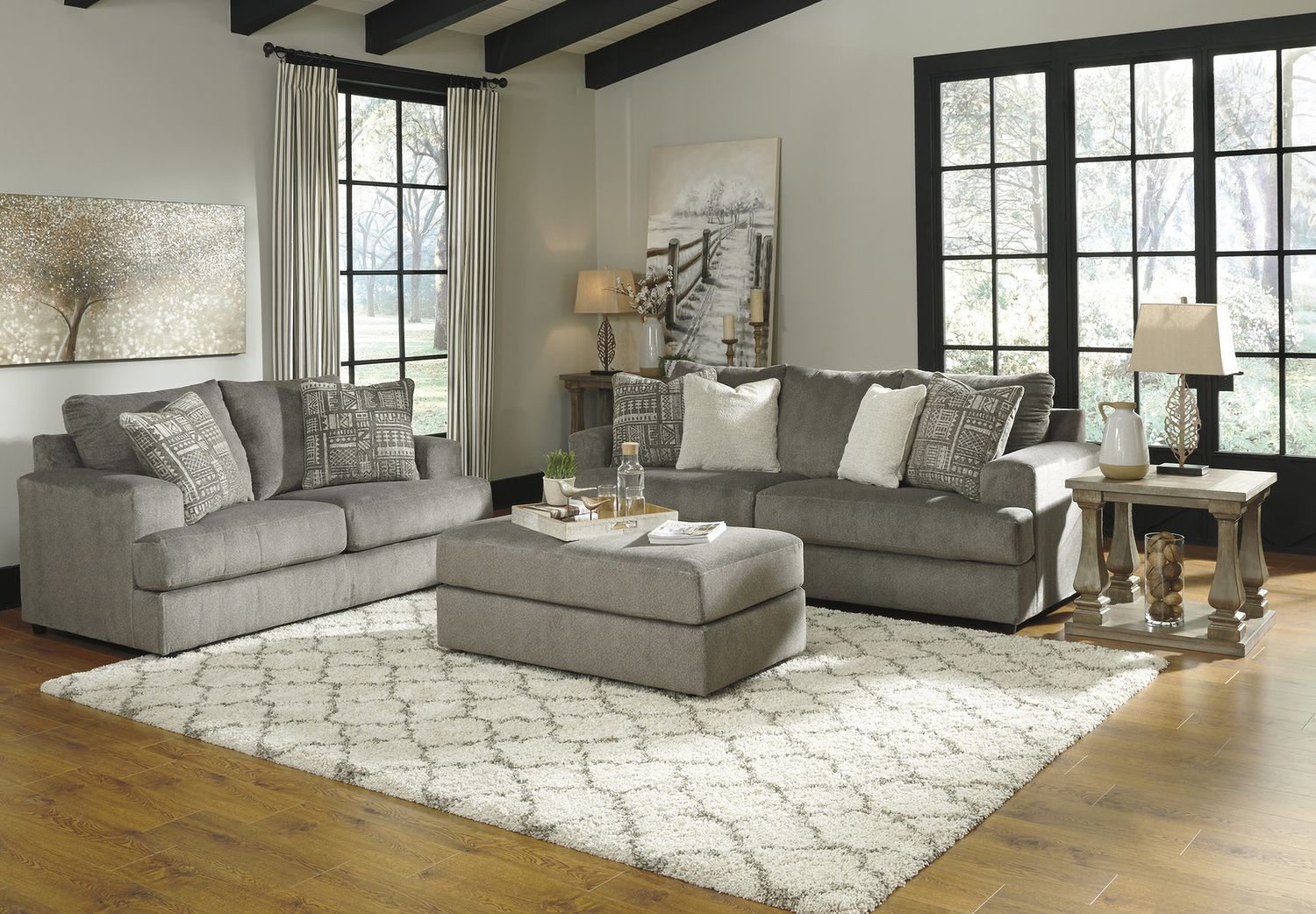 Soletren Oversized Accent Ottoman In Ash 9510308