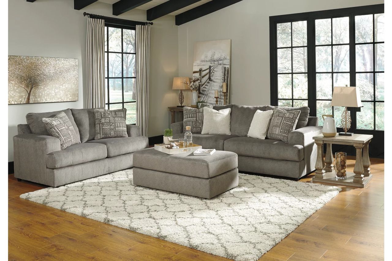 Soletren Living Room Set In Ash 95103U2