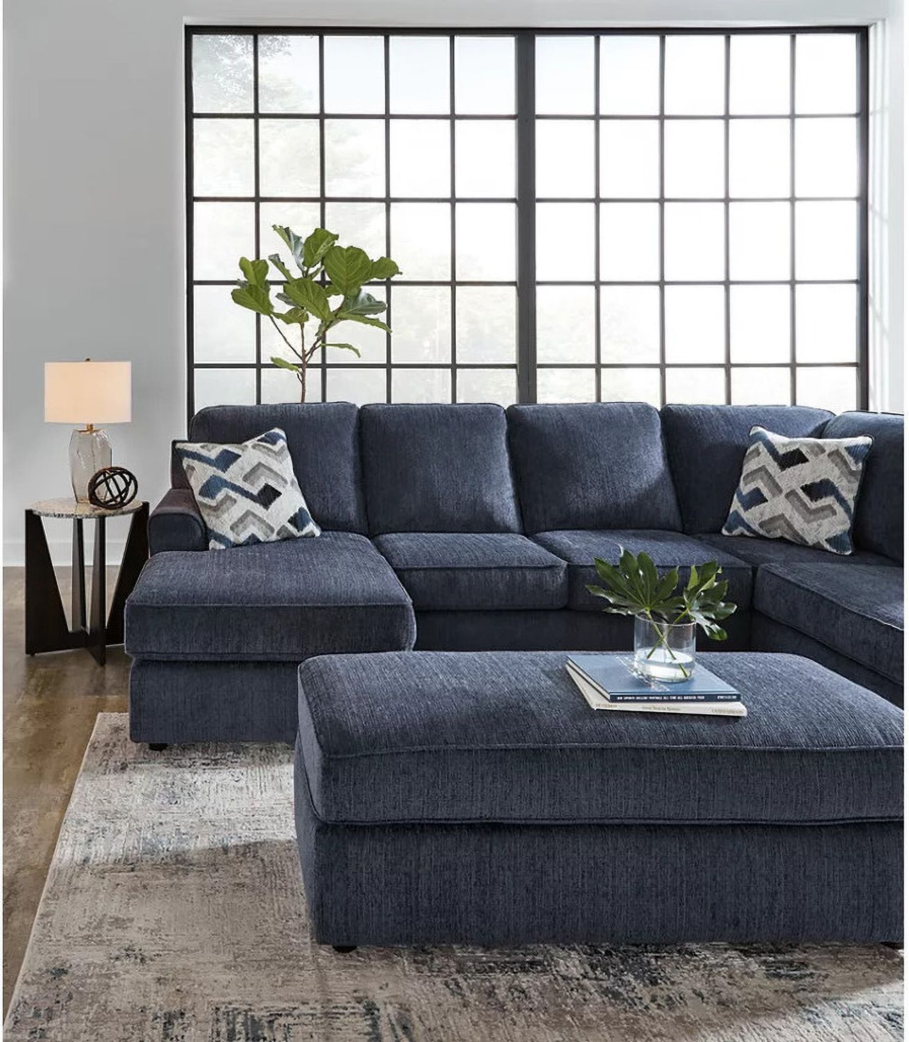 Albar Place 2-Piece Sectional and Ottoman In Cobalt 95302U1