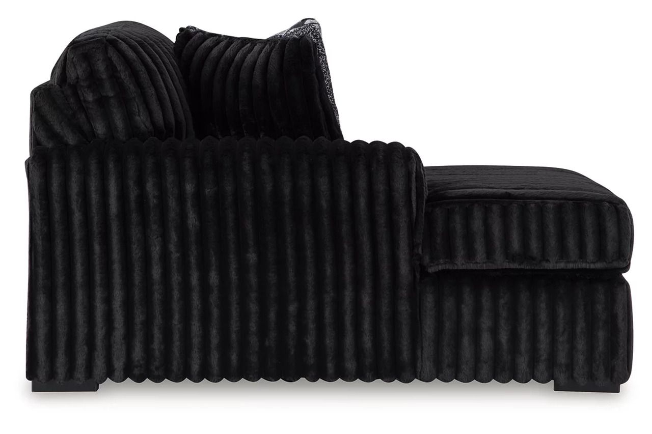 Midnight-Madness 3-Piece Sectional with LAF Chaise In Onyx 98103S10