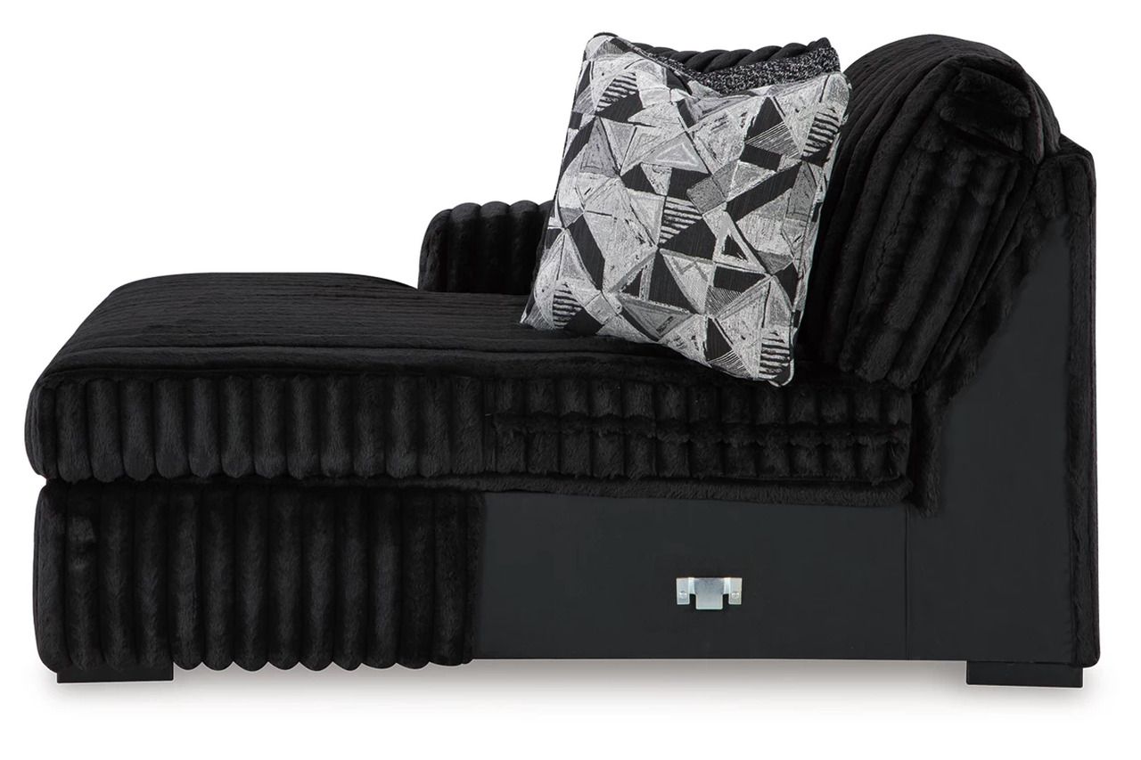 Midnight-Madness 3-Piece Sectional with LAF Chaise In Onyx 98103S10
