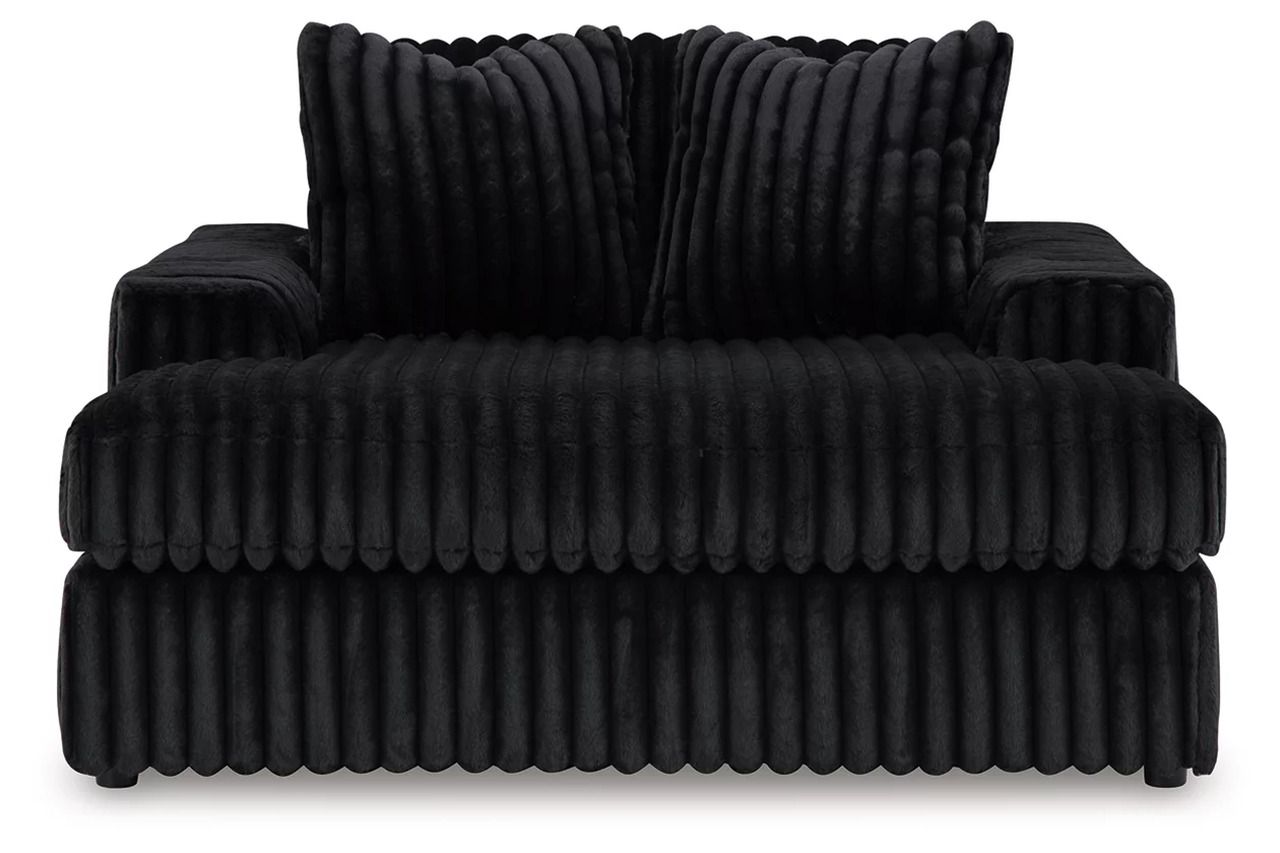 Midnight-Madness 3-Piece Sectional With Chaise In Onyx 98103S5