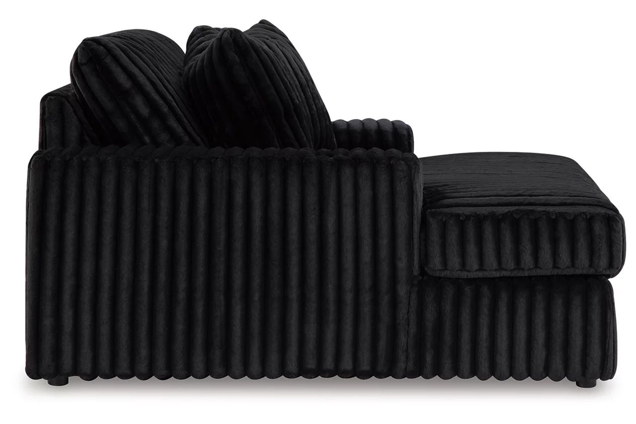 Midnight-Madness 3-Piece Sectional With Chaise In Onyx 98103S5