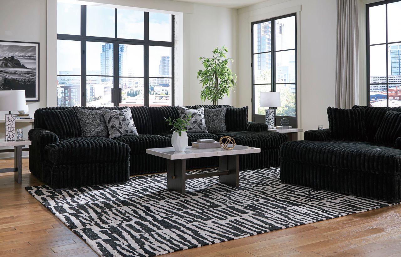 Midnight-Madness 3-Piece Sectional With Chaise In Onyx 98103S5