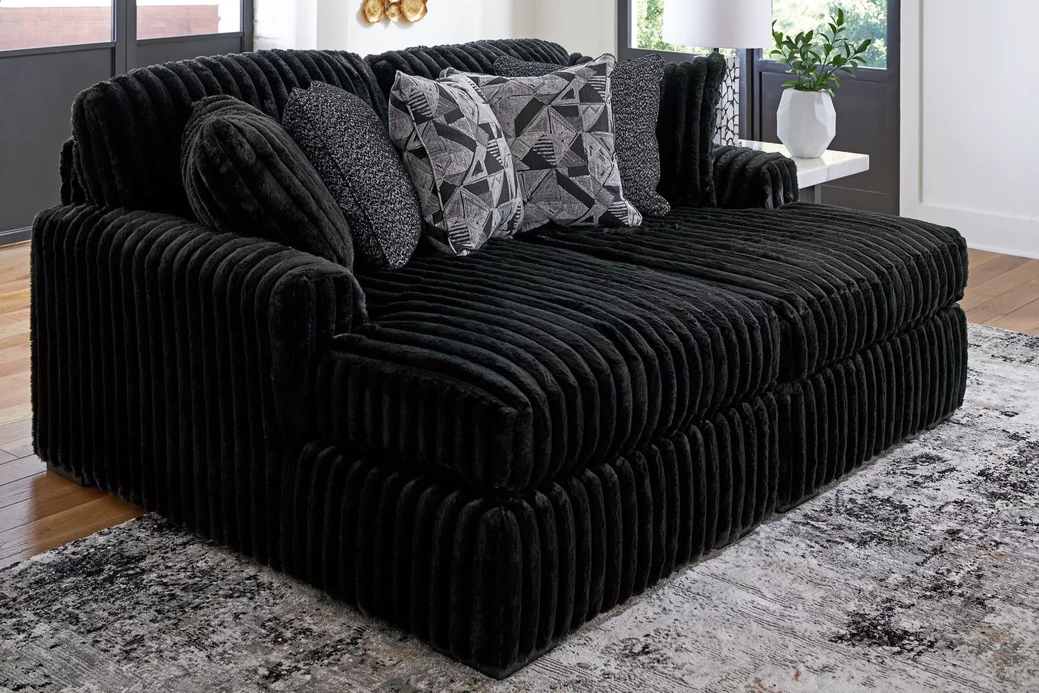 Midnight-Madness Super Chaise In Onyx 98103S8