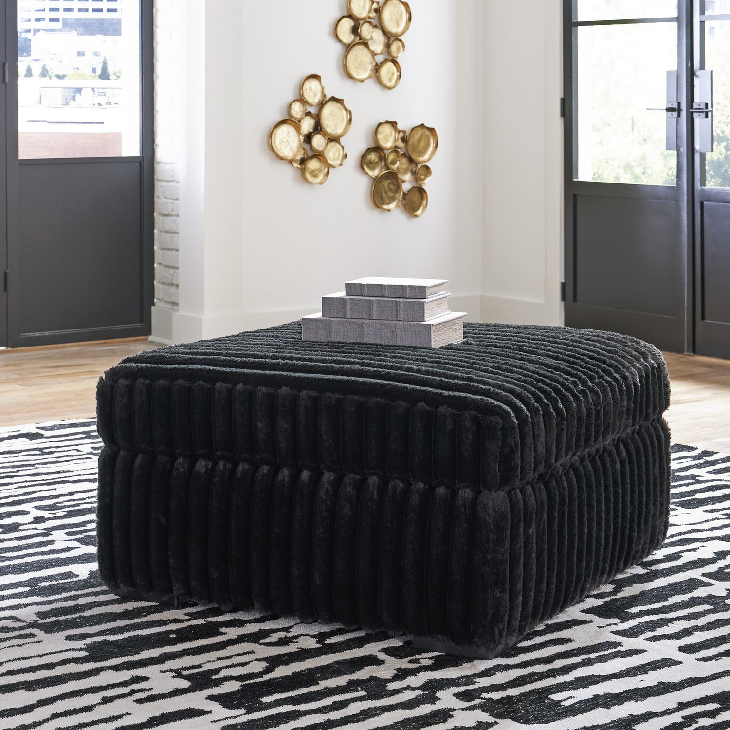 Midnight-Madness 3-Piece Sectional and Oversized Ottoman In Onyx 98103U7