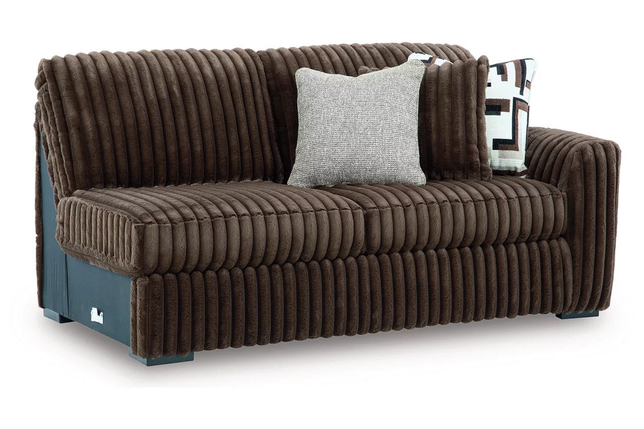 Midnight-Madness 3-Piece Sectional In Chocolate 98104S6
