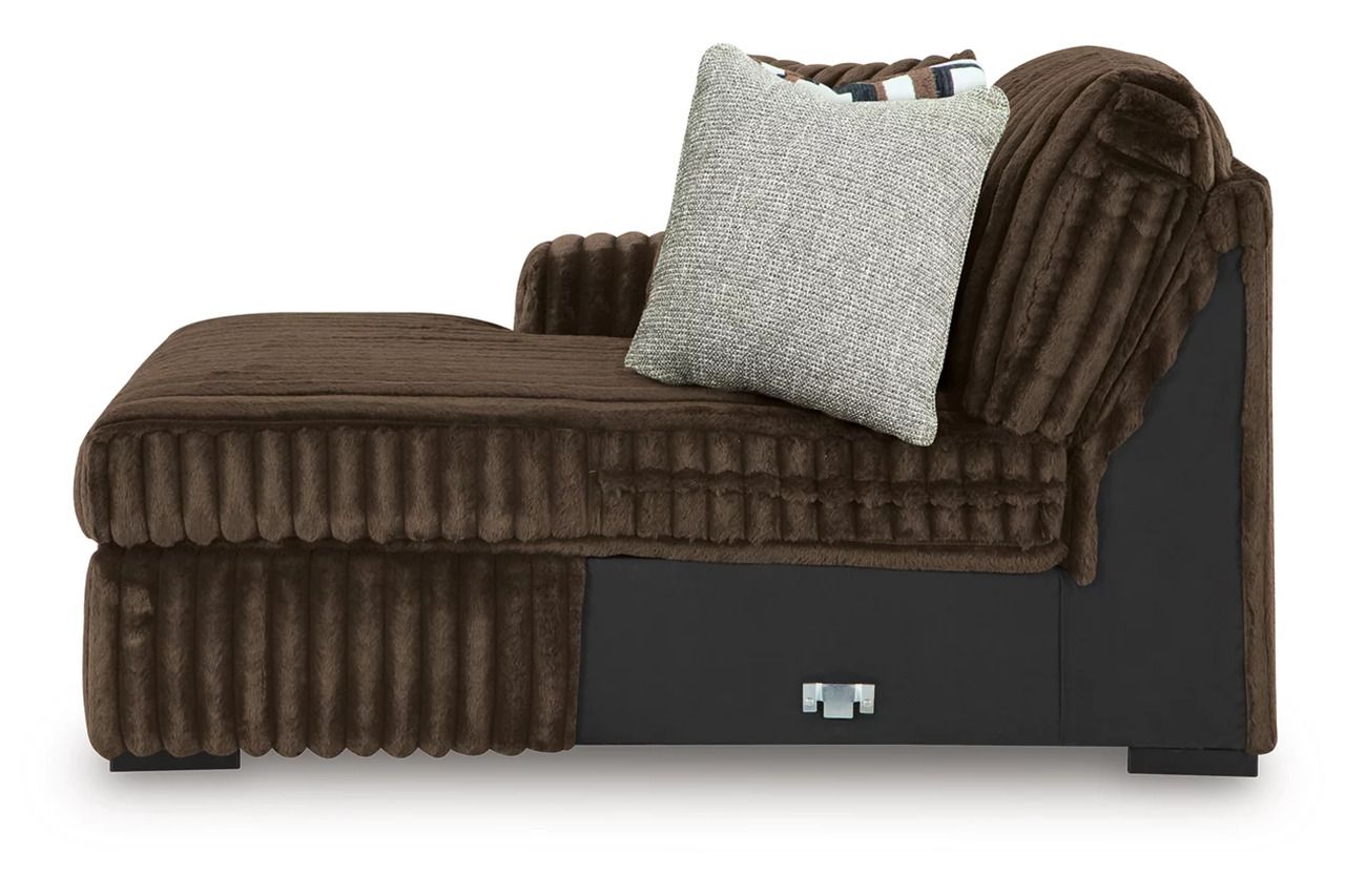 Midnight-Madness 3 Piece Sectional with Ottoman In Chocolate 98104U8