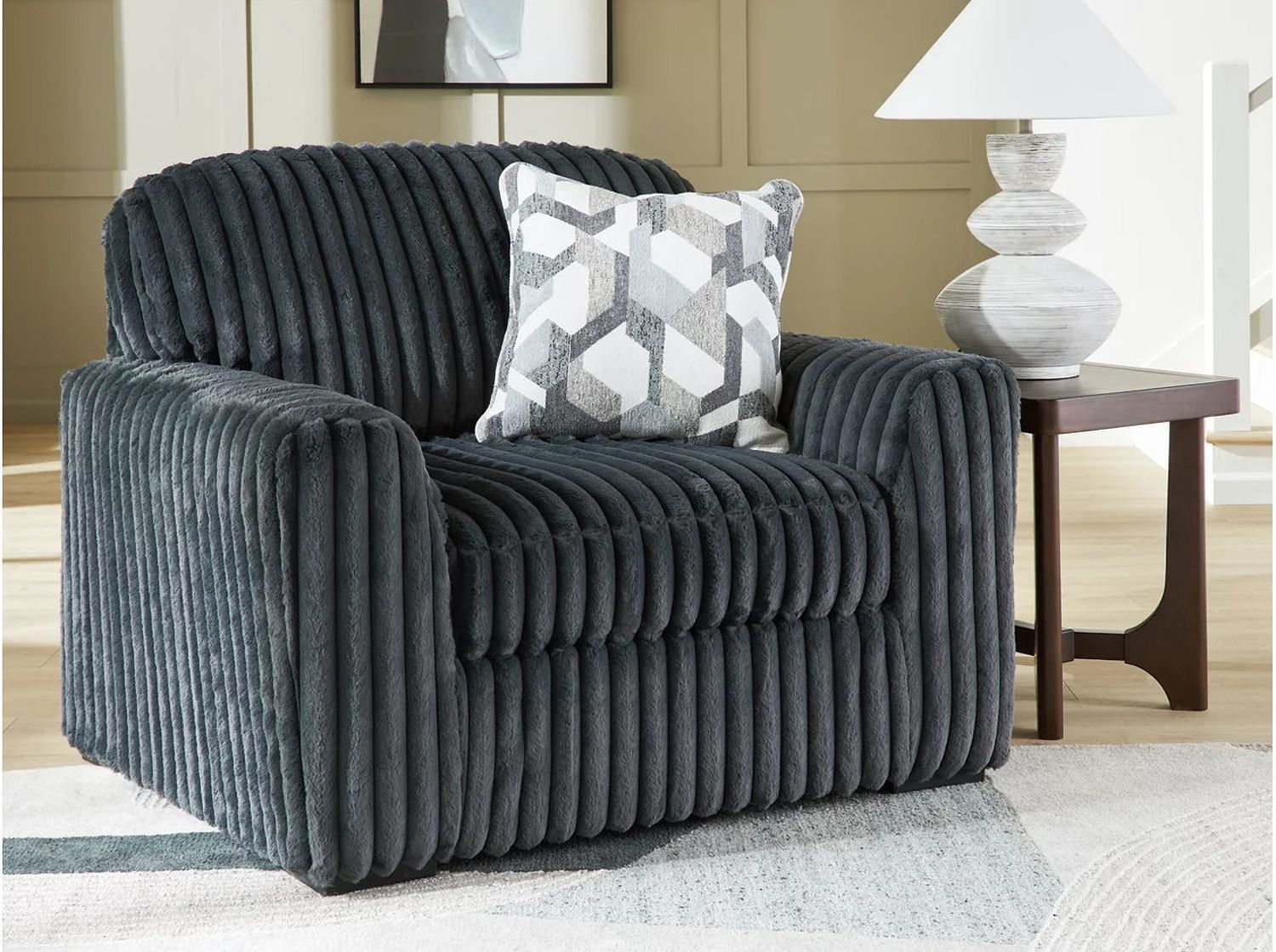 Midnight-Madness Oversized Chair In Gunmetal 9810523