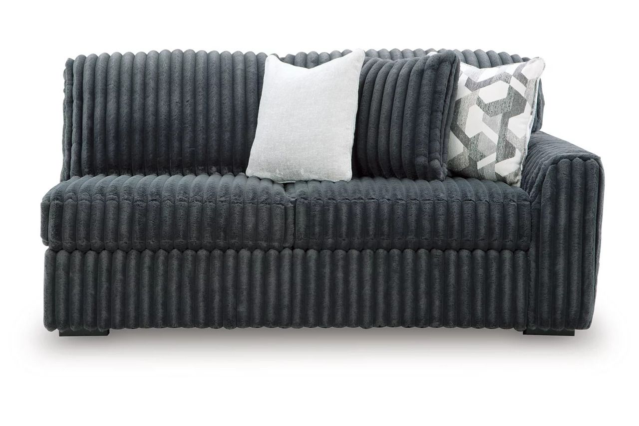Midnight-Madness 4-Piece Sectional with LAF Chaise In Gunmetal 98105S1