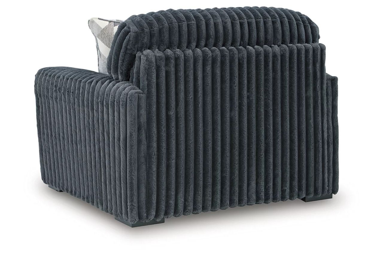 Midnight-Madness 4-Piece Sectional with RAF Chaise In Gunmetal 98105S2