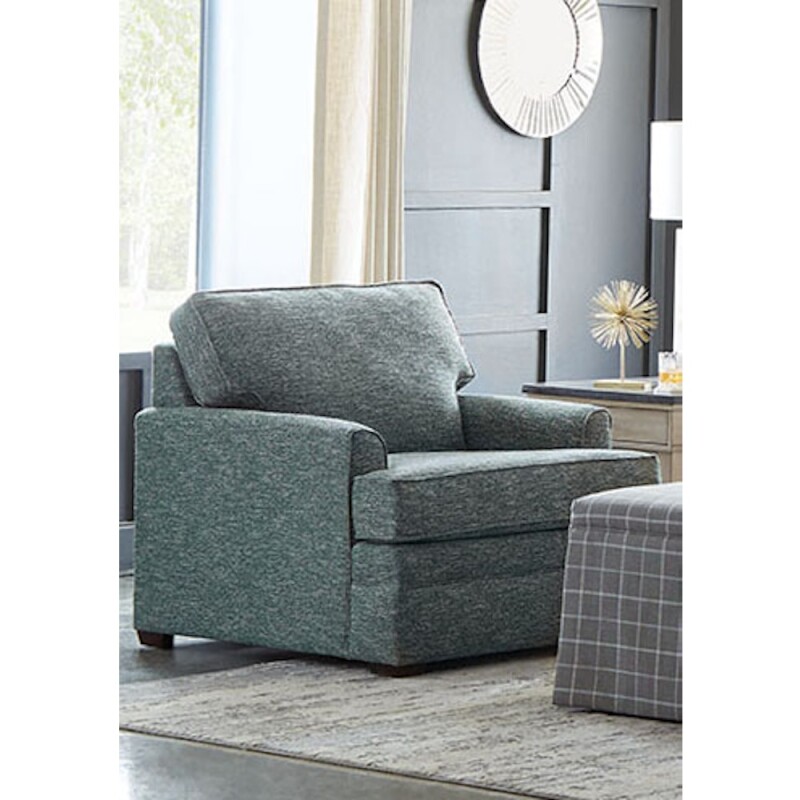 Hallie Chair 9R04
