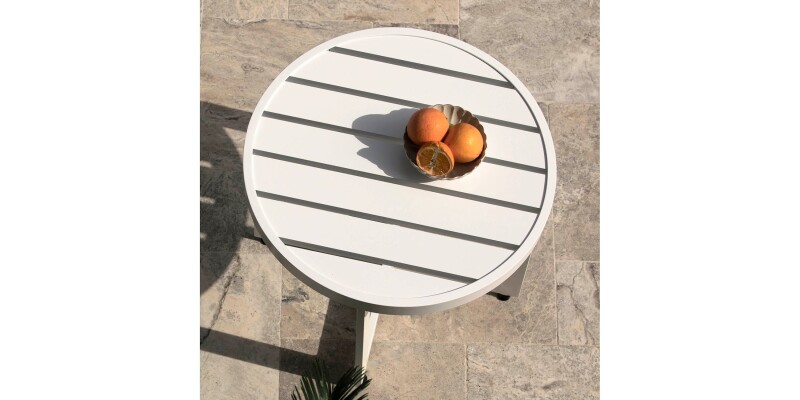 Walker Outdoor Round End Table A027ROTMO