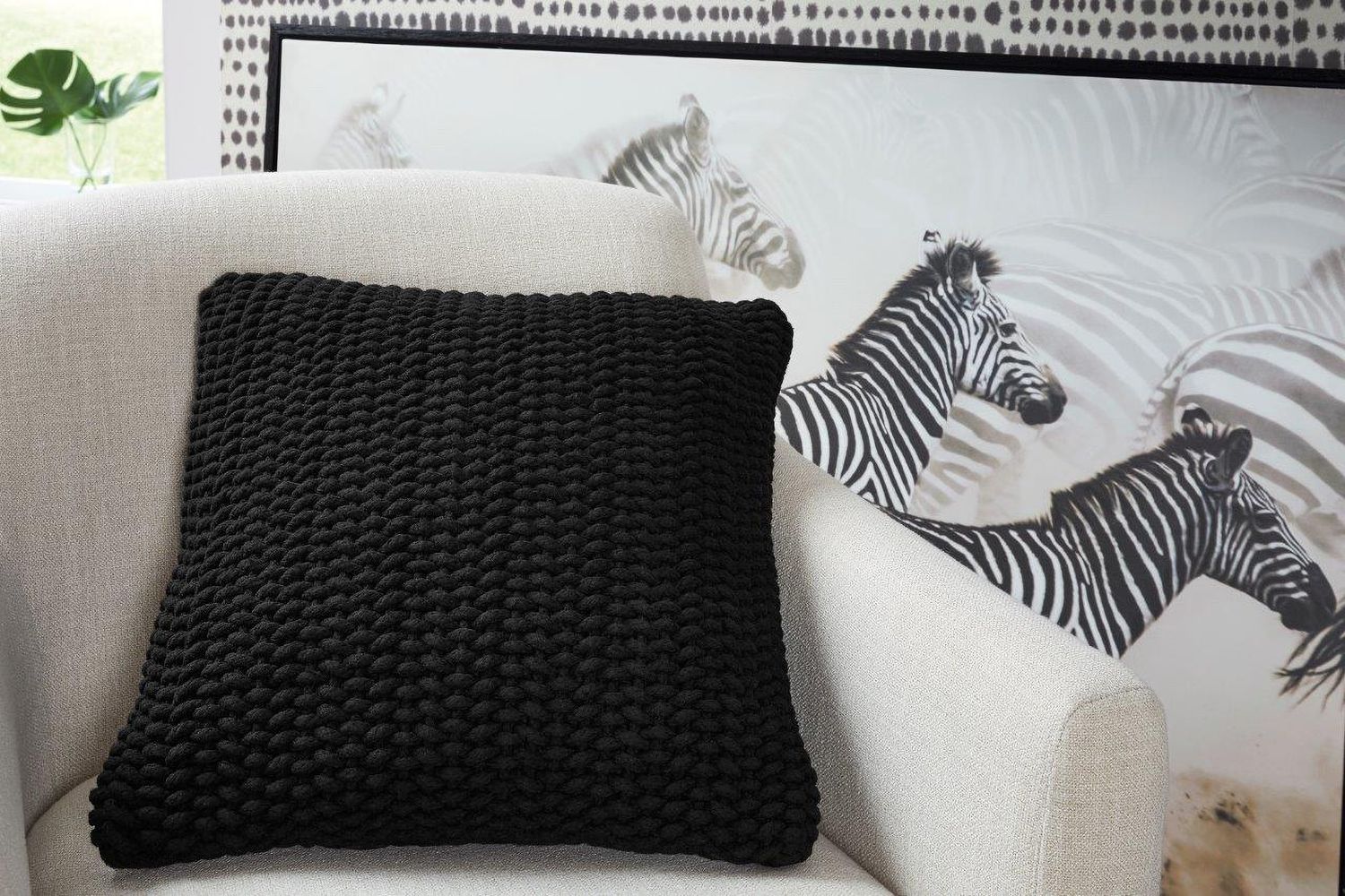 Renemore Black Pillow A1000475P