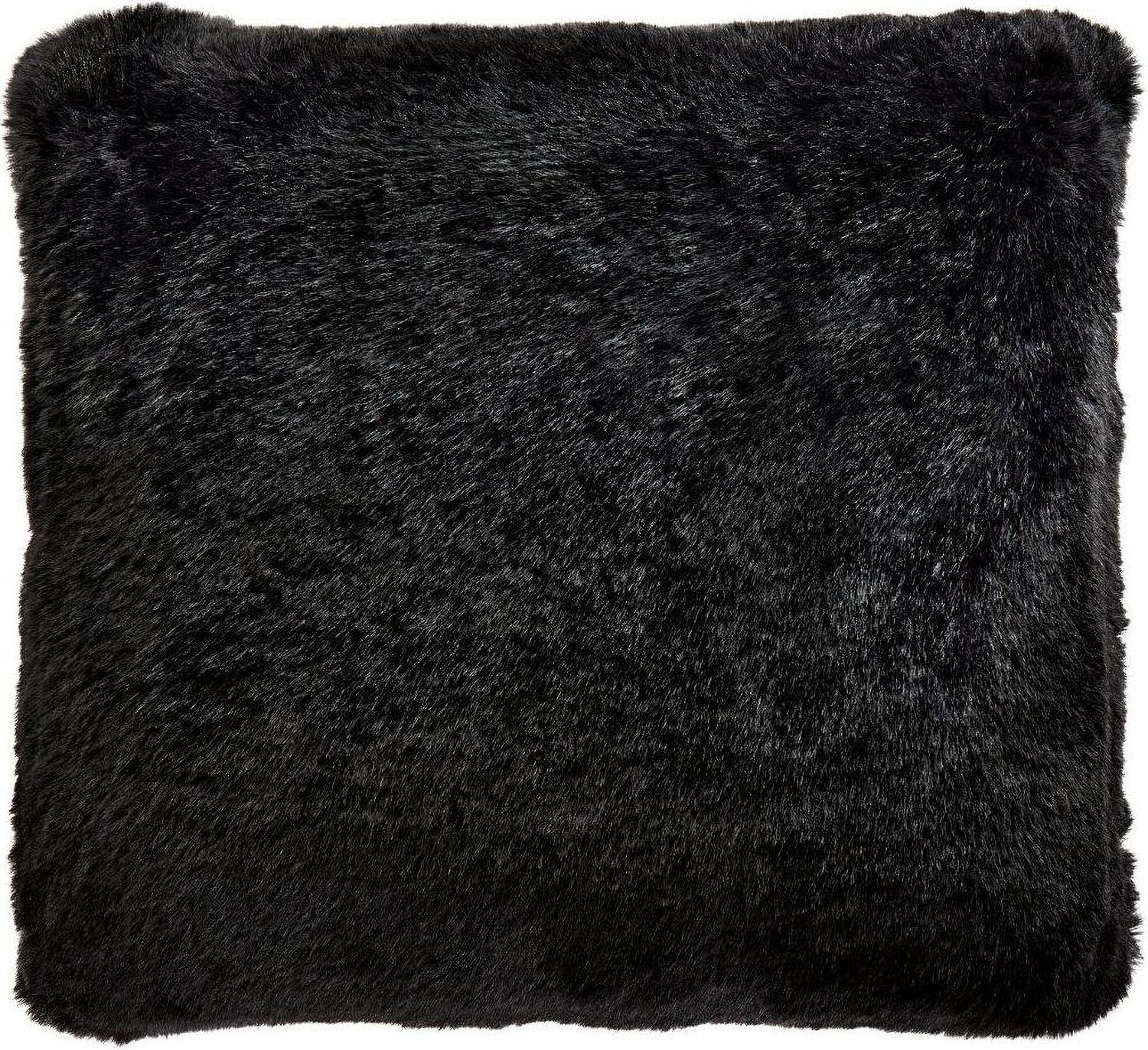 Gariland Black Pillow A1000867P