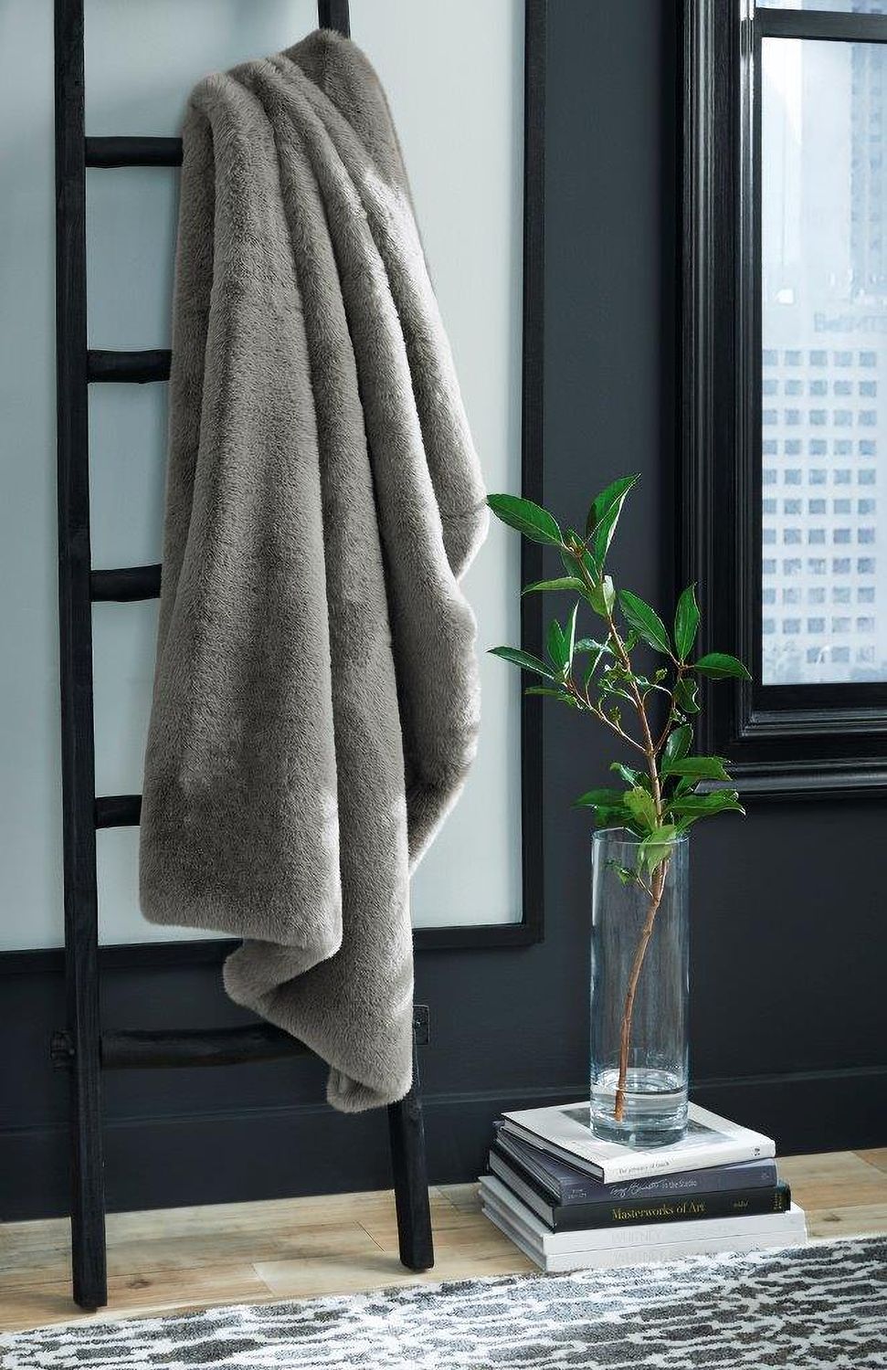 Gariland Gray Throw A1000914T