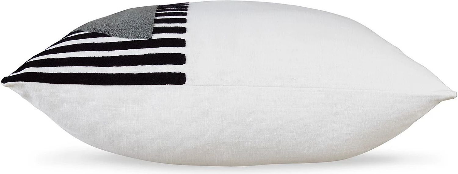 Longsum Black And White Pillow A1000927P