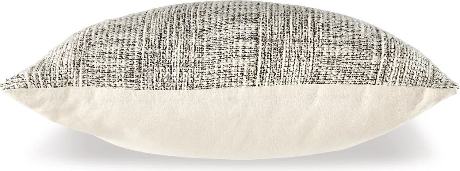 Carddon Black And White Pillow A1000960P