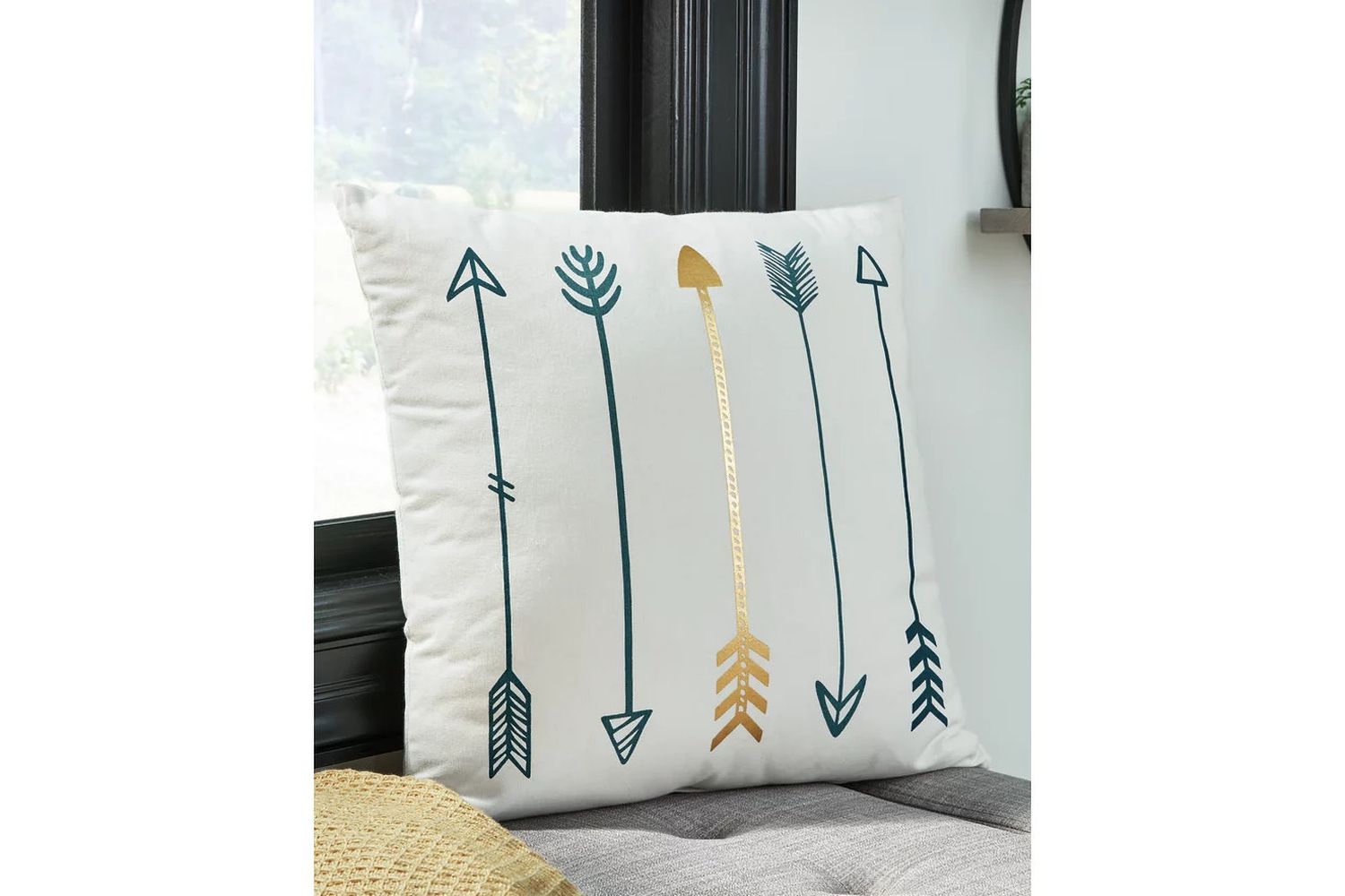Gyldan White/Teal/Gold Pillow Set of 4 A1000994
