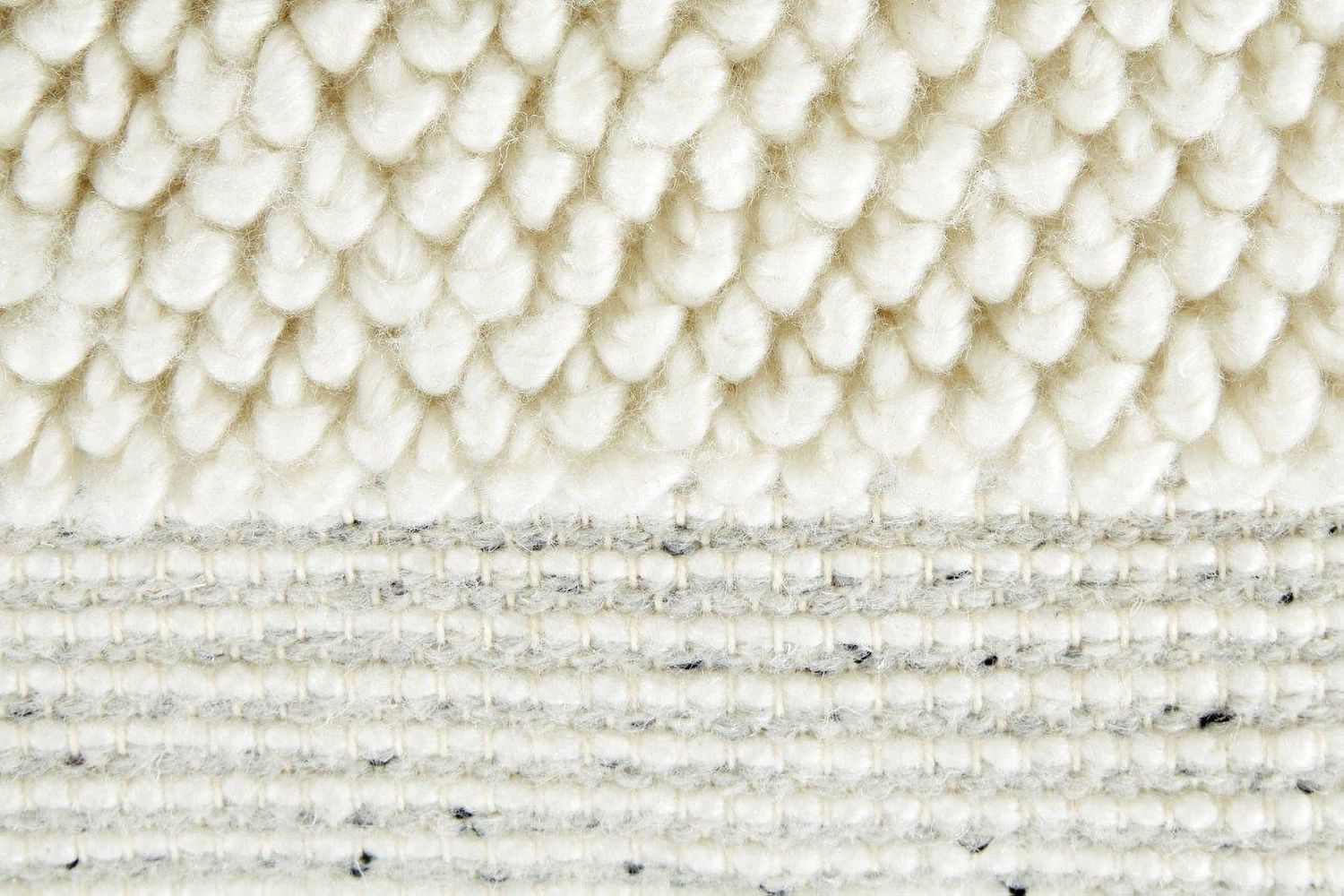 Rowcher Gray And White Pillow Set of 4 A1001004