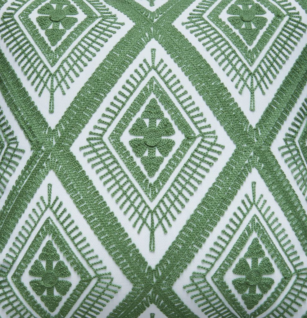 Bellvale Green And White Pillow Set Of 4 A1001028