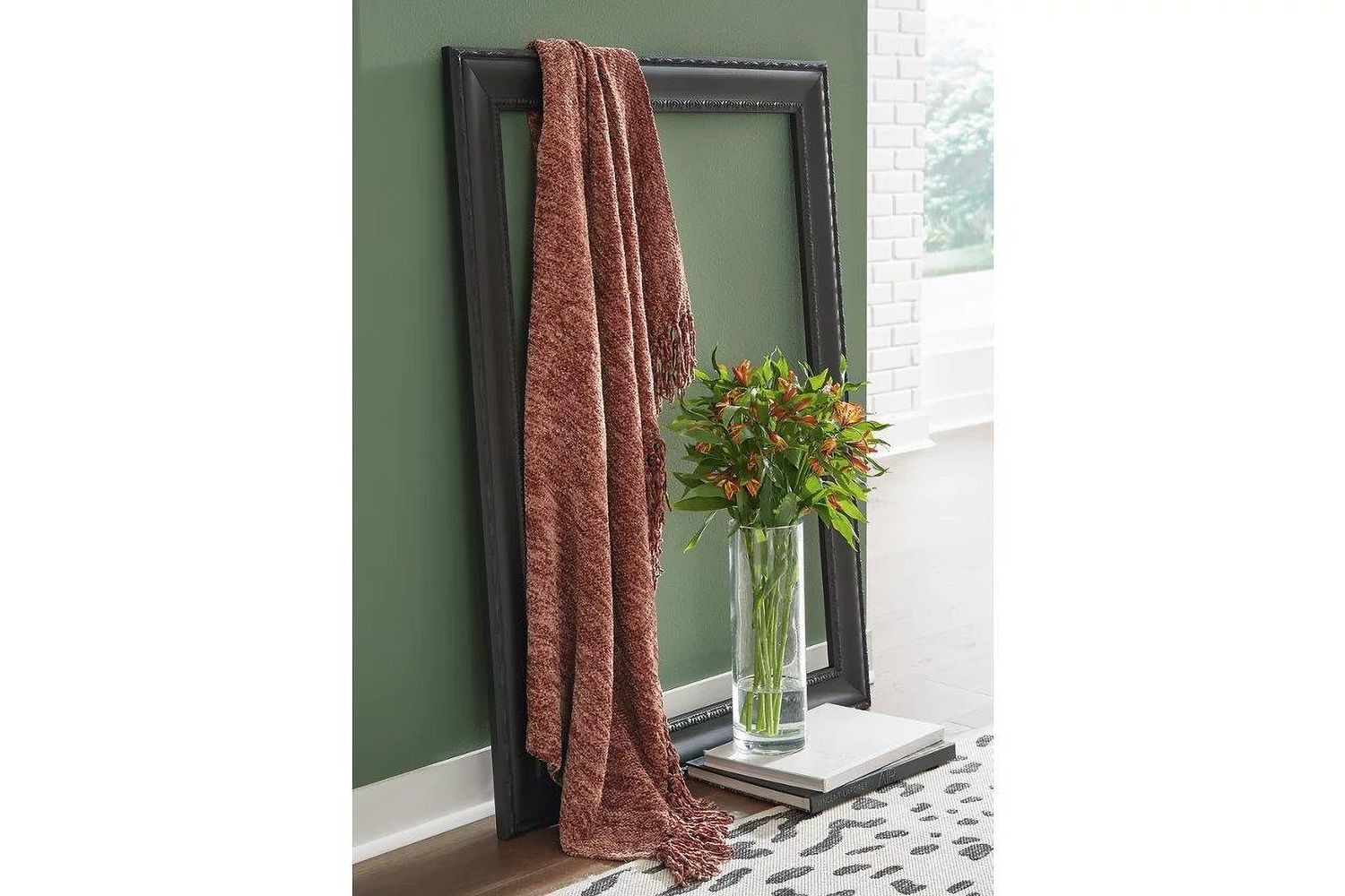 Tamish Throw In Rust A1001052T