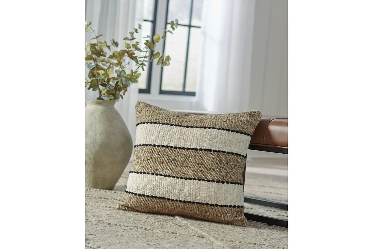 Rueford Pillow Set of 4 In Black and Brown A1001063