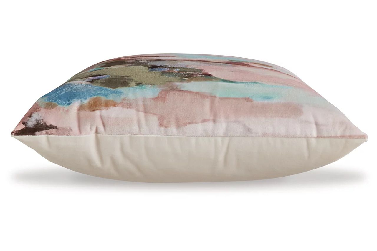 Lauretwood Pillow Set of 4 In Red and Green A1001088