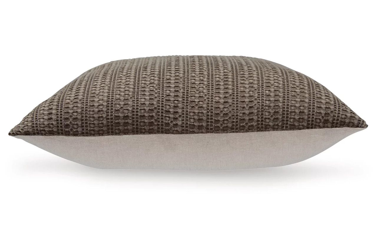 Landcher Pillow In Brown A1001104P