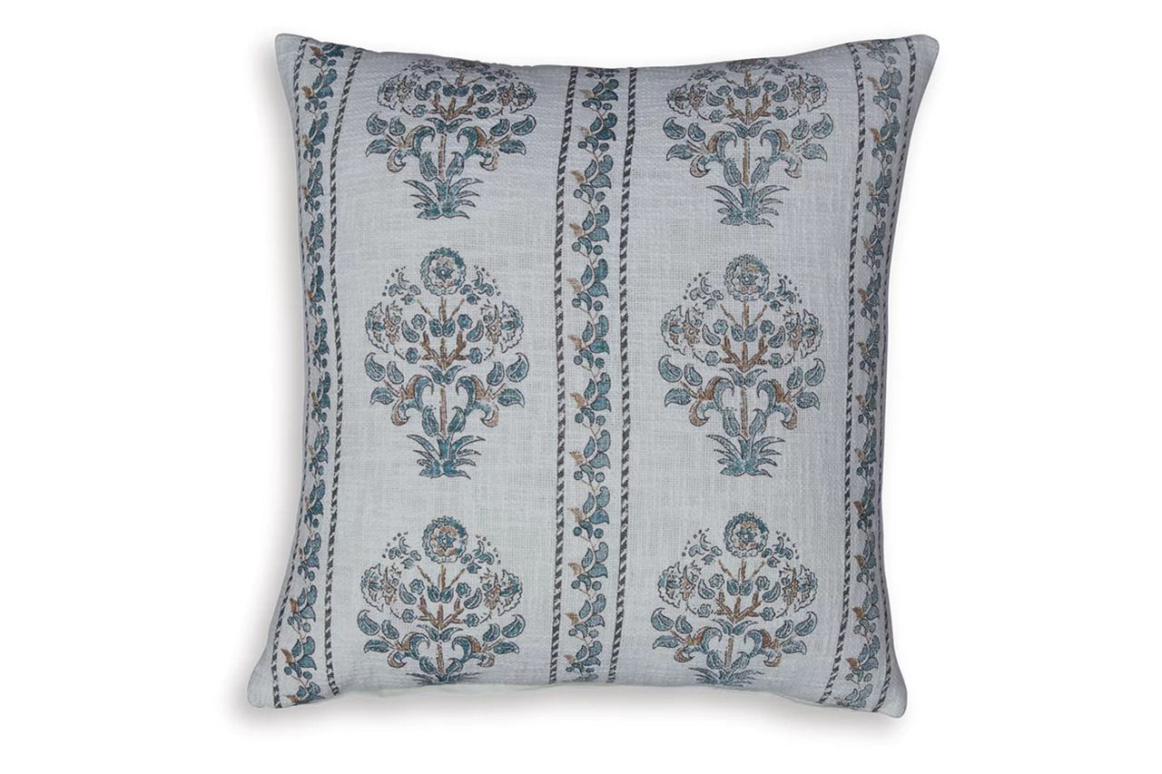 Paulmour Pillow Set of 4 In Ivory and Green A1001105