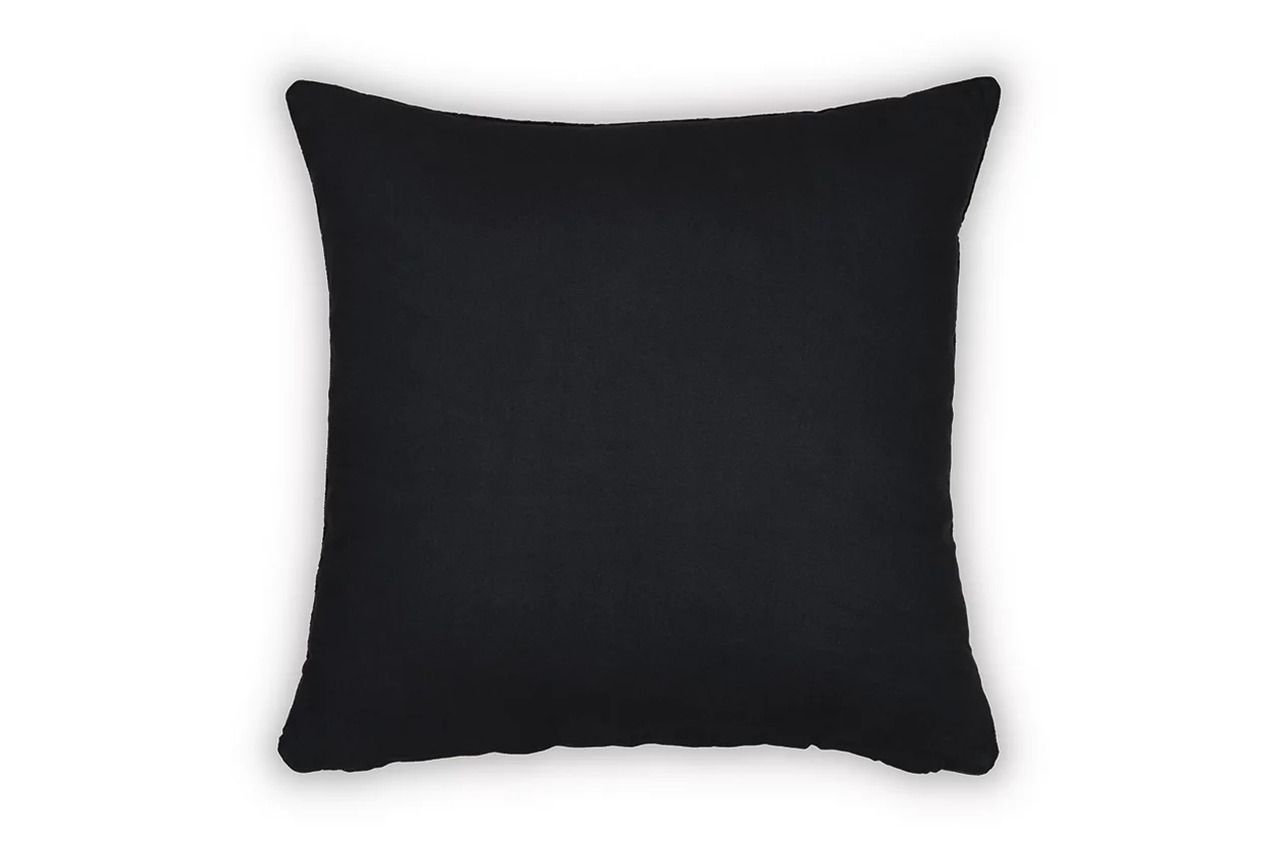 Kydner Pillow Set of 4 In Black and Silver A1001108