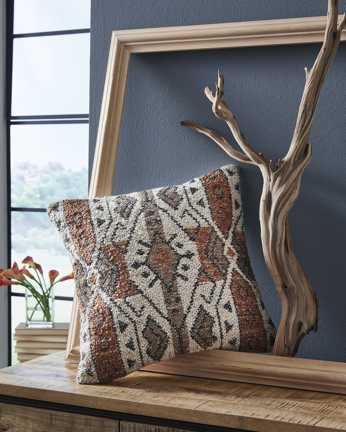 Kierenworth Pillow Set of 4 In Sienna/Ivory/Black A1001110