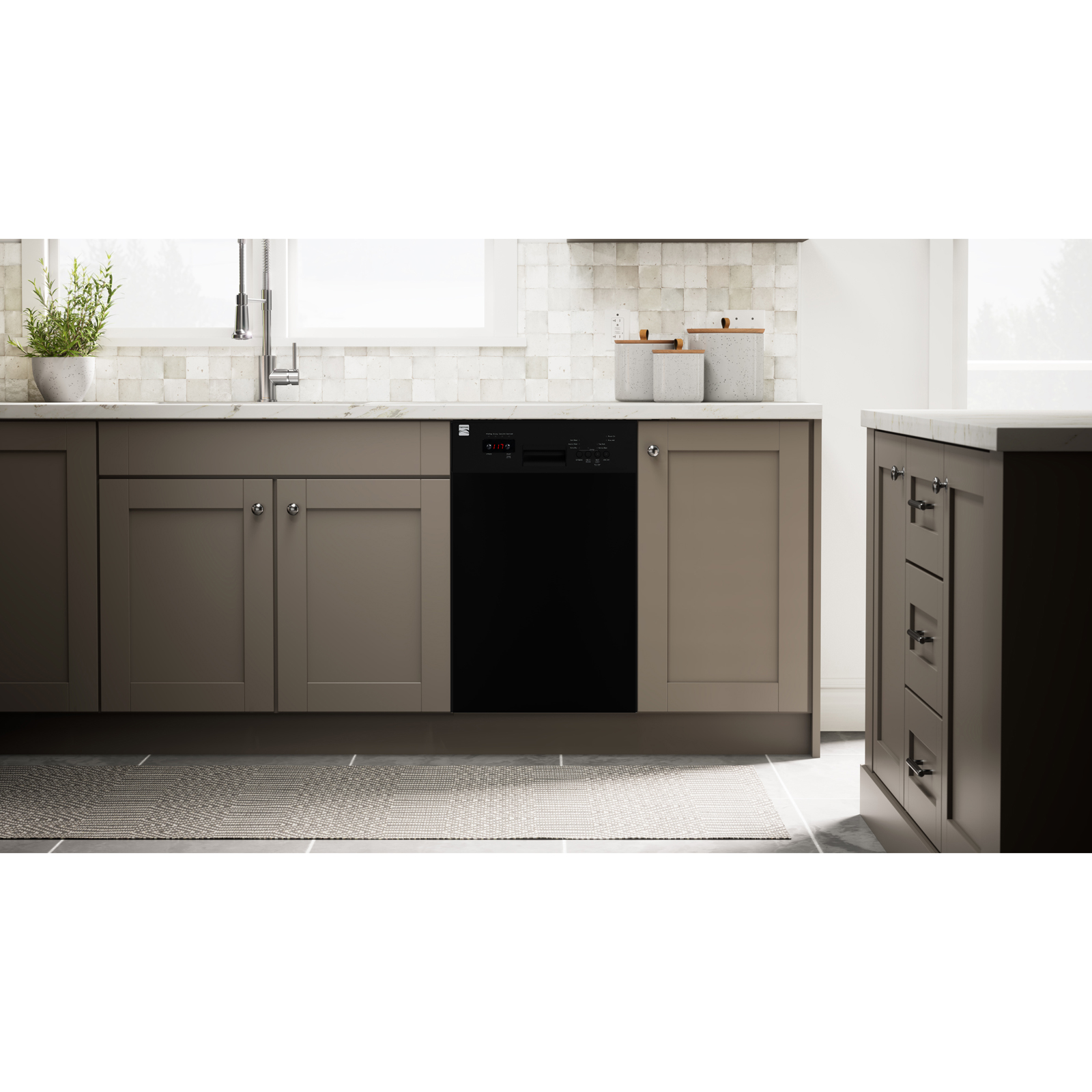 18" Built-in Dishwasher with UltraWash® Plus System and EasyFlex 3rd Rack  Black A124333636