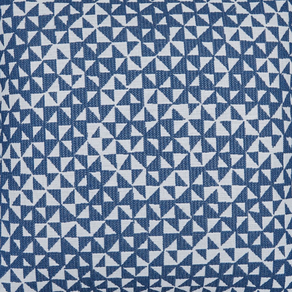 Jaycott Next-Gen Nuvella Pillow Set of 4 In Blue and White A1900001