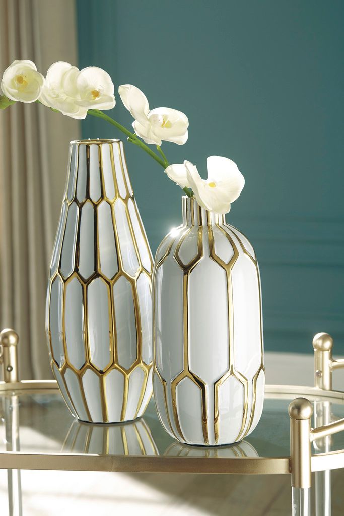 Mohsen Gold and White Vase Set of 2 A2000135
