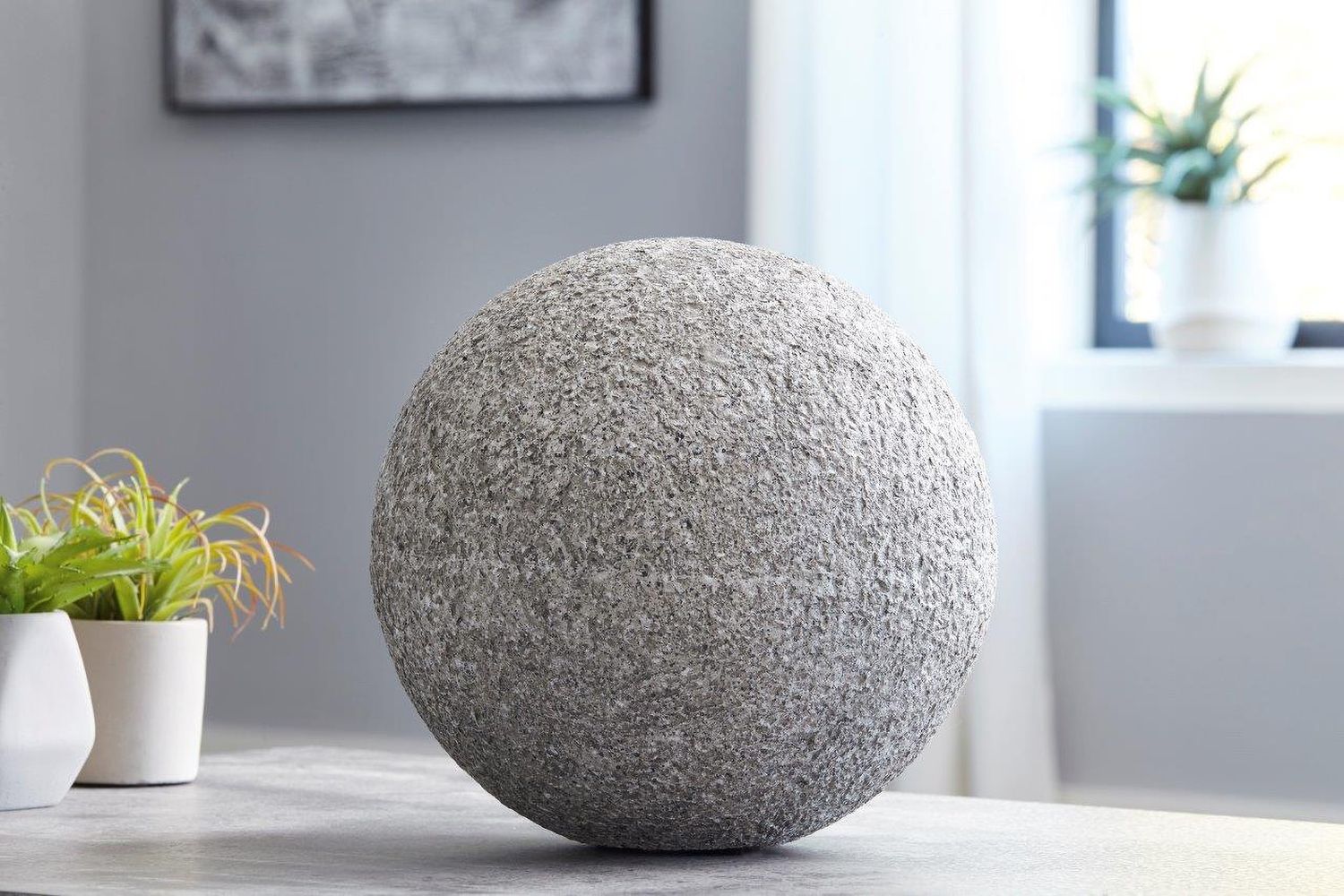 Chanlow Gray Sculpture A2000496S