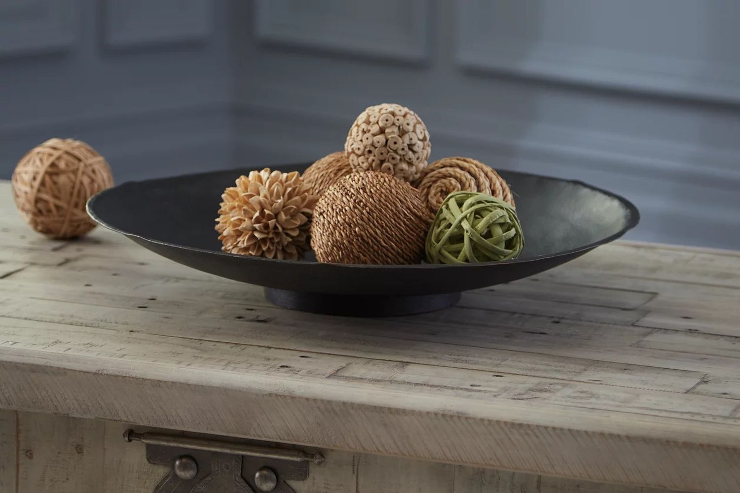 Moises Antique Brown Bowl A2000518