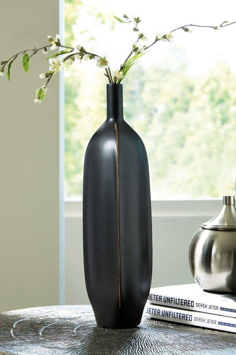 Rhaveney Black Large Vase Set Of 3 A2000552