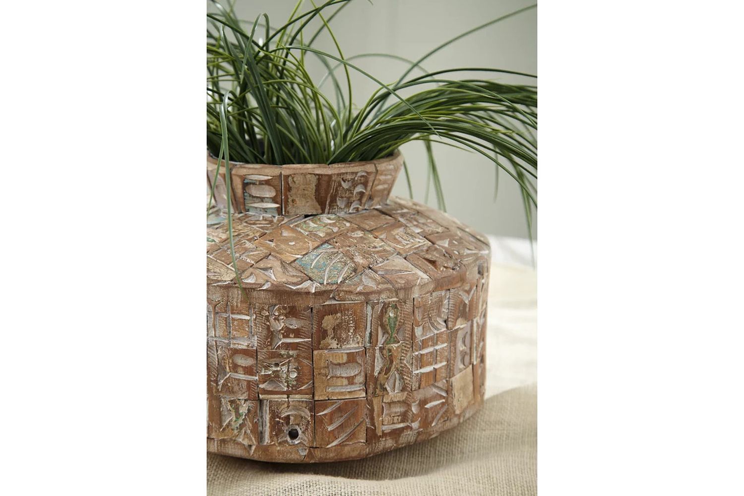 Meltland Black And Natural Vase A2000557
