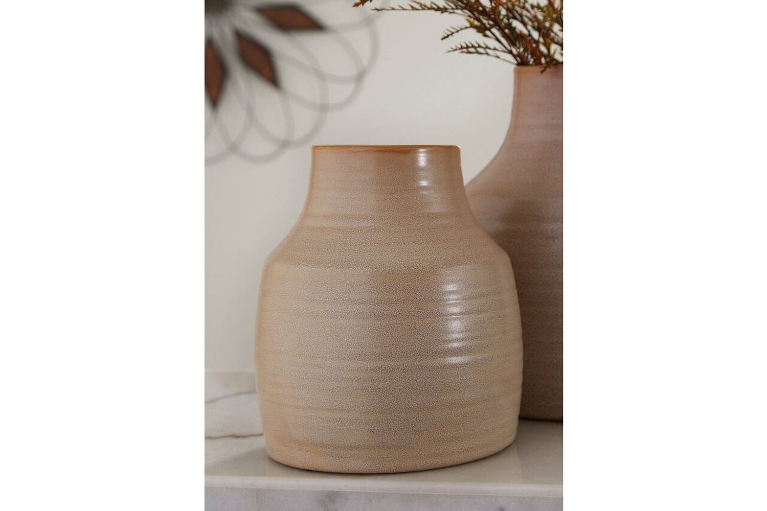 Millcott Vase In Tan A2000581V