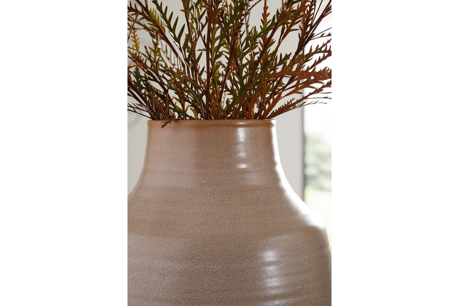 Millcott Vase In Tan A2000582V