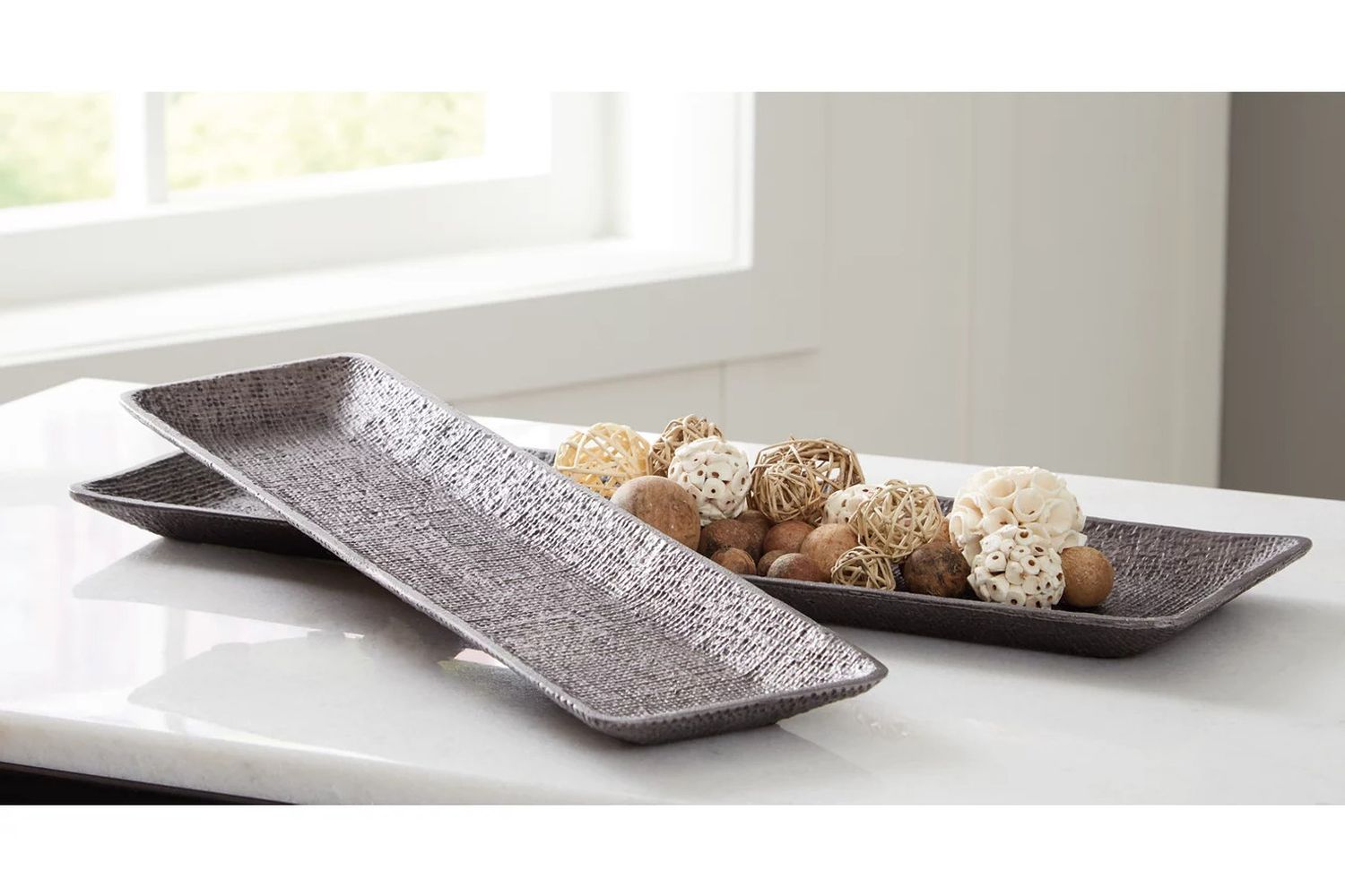 Garekton Pewter Tray Set of 2 A2000590