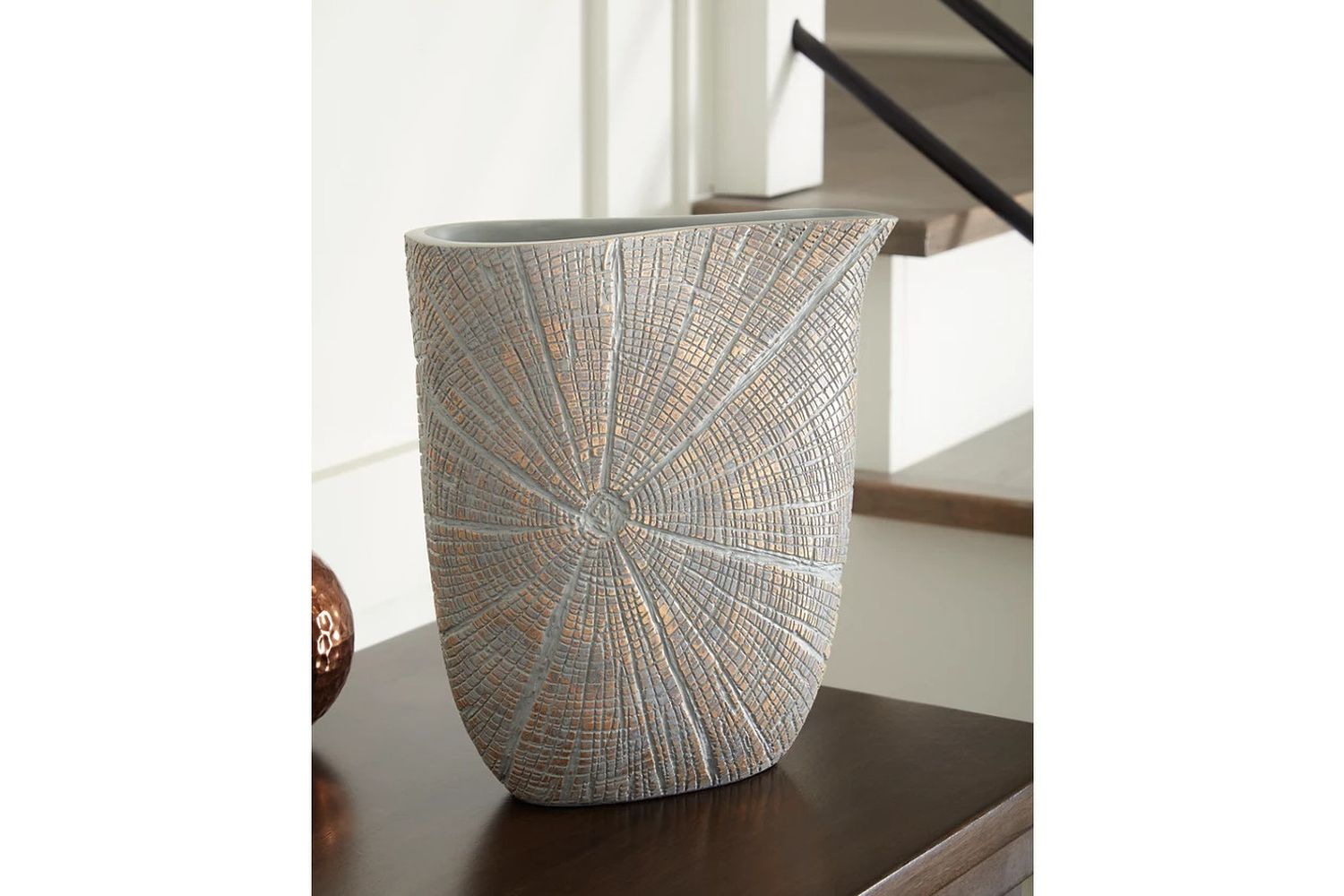 Ardenley Antique Gold Finish Vase Set of 2 A2000607