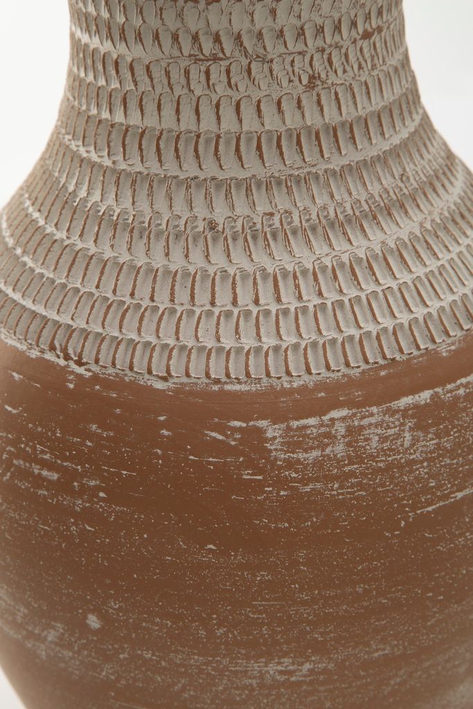 Reclove Vase In Distressed White A2000642