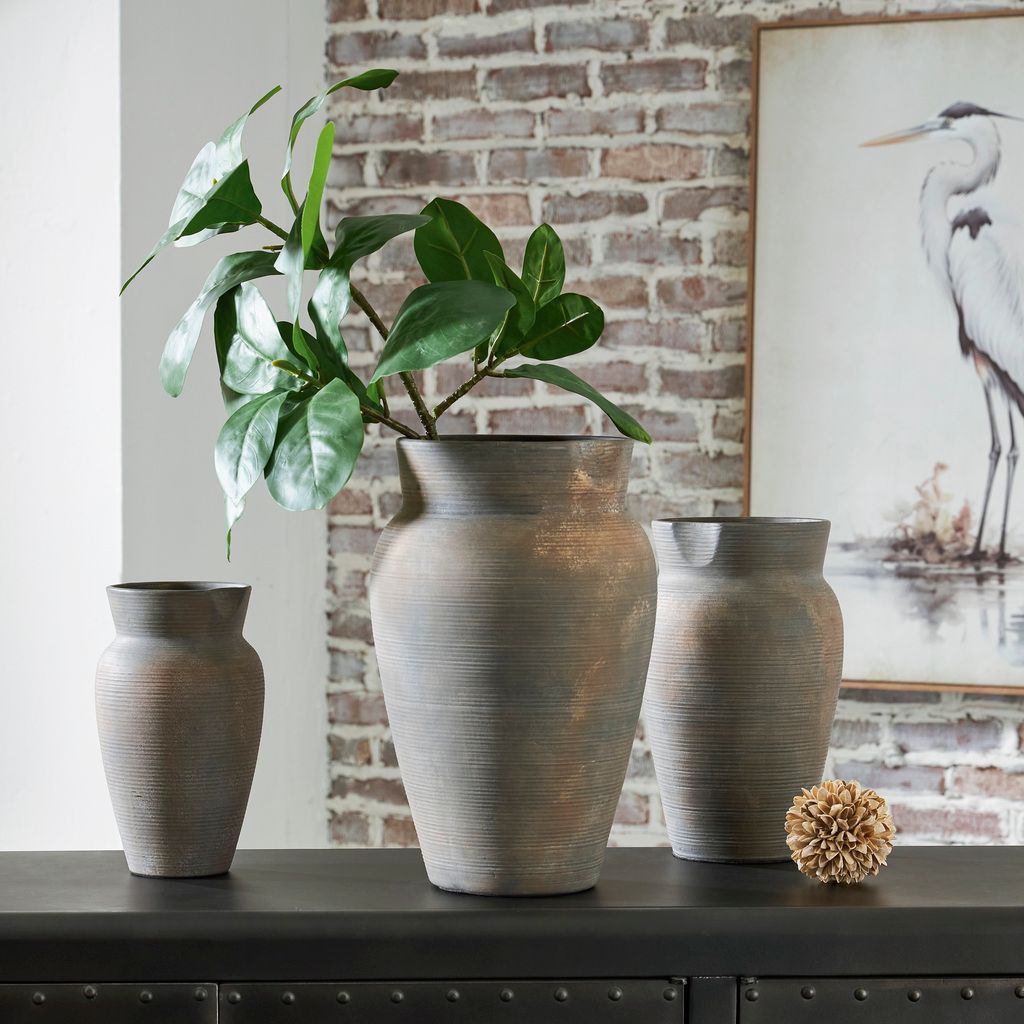 Brickmen Vase In Antique Grey A2000657
