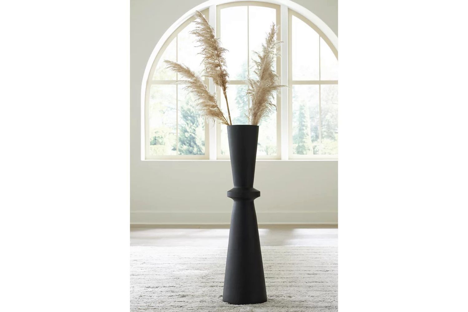 Collisten Vase In Black A2000664