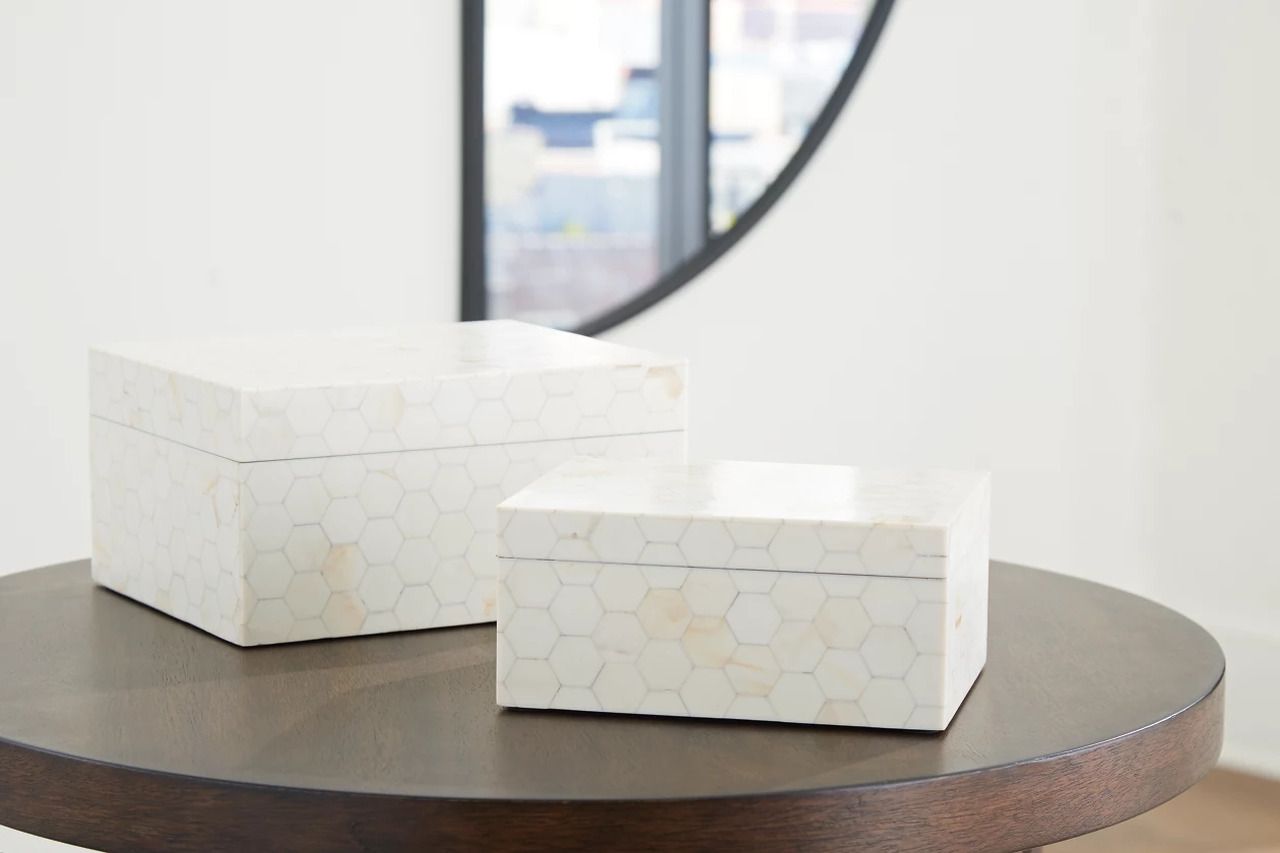 Aldenburg Box Set of 2 In Cream A2000690