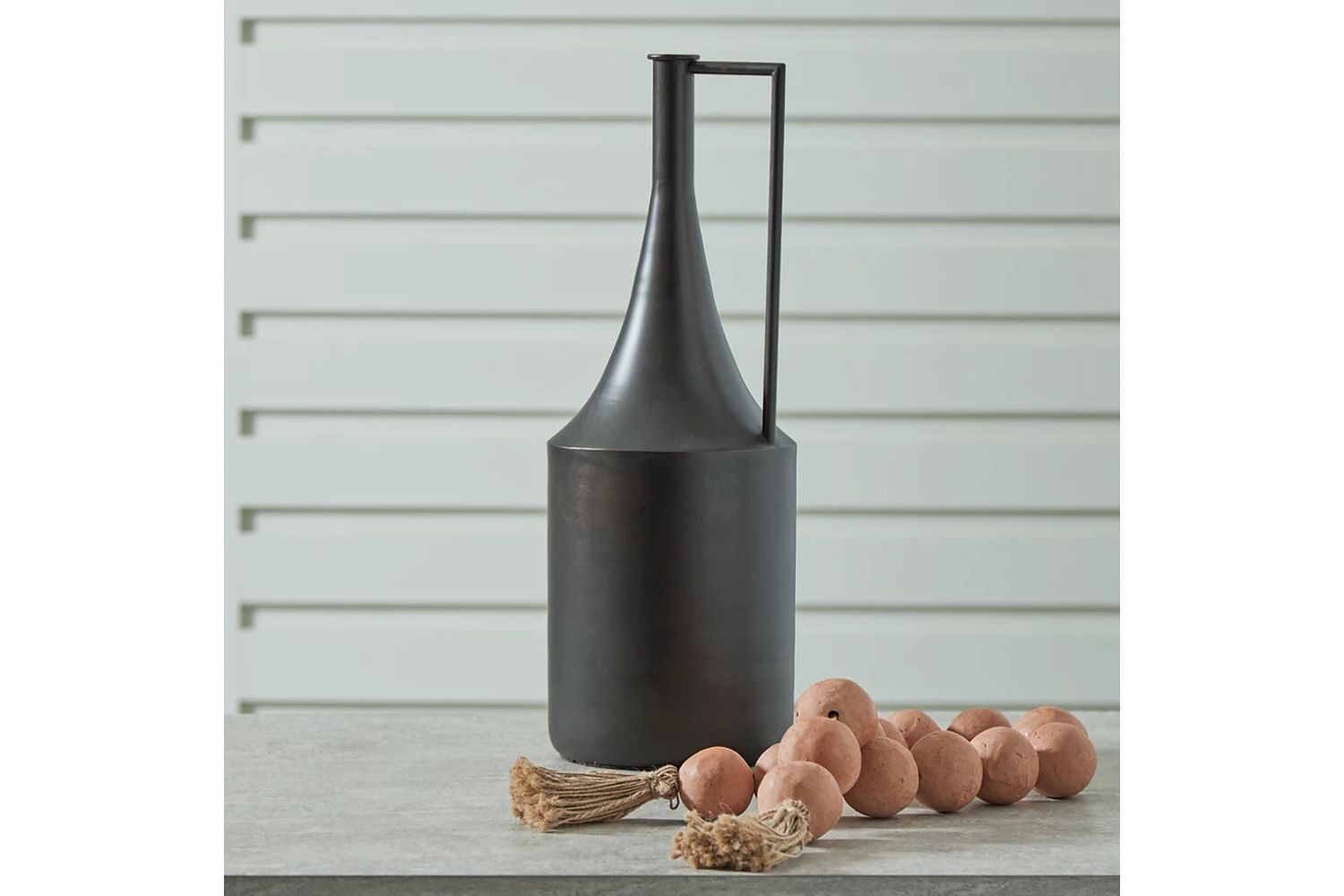 Zainforth Vase In Distressed Brown A2000695